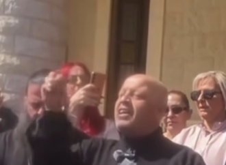 La morte di Padre Pierre è la conferma che Israele uccide anche i cristiani