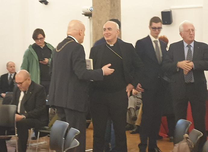 Il vescovo Staglianò a colloquio con il Gran Maestro Bisi