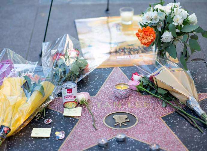 Hollywood ricorda Stan Lee sulla Walk of Fame