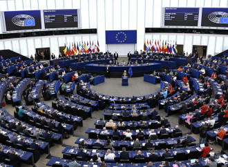 Immigrazione, il "modello Albania" prevale nell'Ue. Una votazione storica