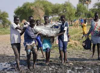 Sud sudanesi in fuga da una guerra all'altra