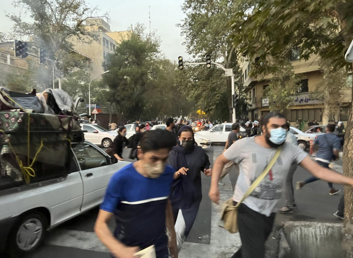 Scontri a Teheran