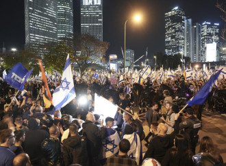 Israele, la protesta a Tel Aviv