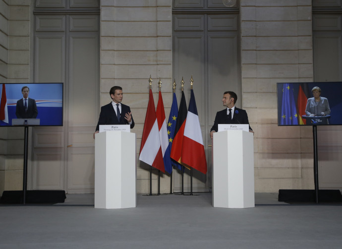 Kurz e Macron al vertice sul terrorismo di Parigi