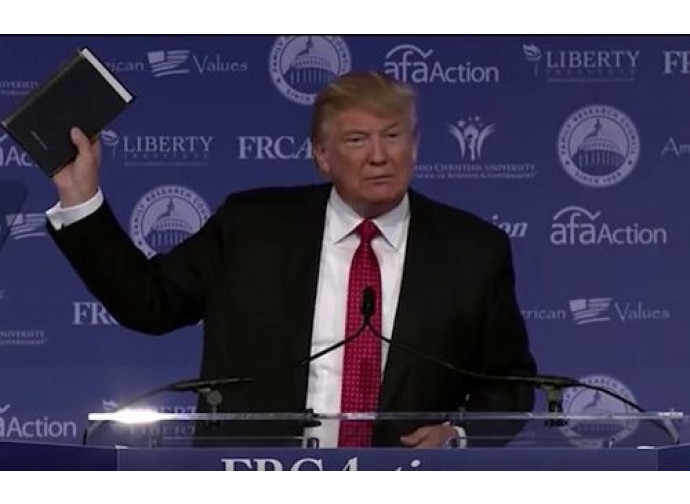 Trump e la Bibbia