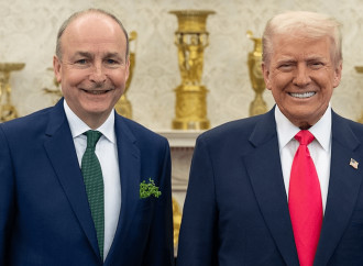 Trump: «Tutto è transgender»