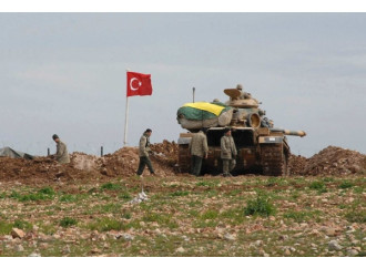 Turchi e sauditi sono pronti a invadere la Siria