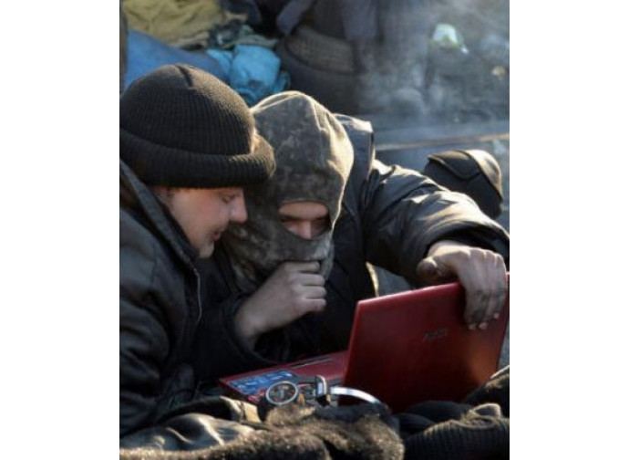 Ucraina, hacker in azione