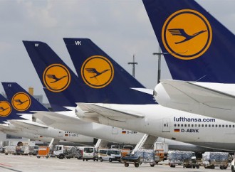 Lufthansa, addio a «Signori e signore»
