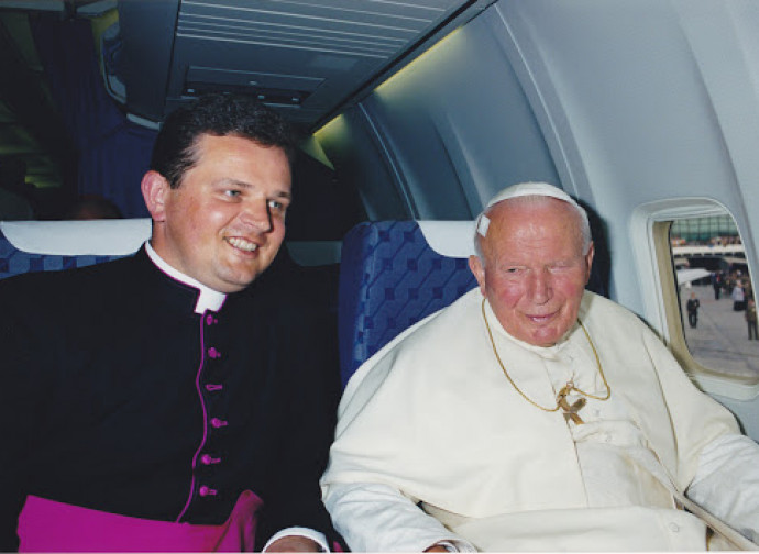 Polonia,vescovi: lettera per il centenario della nascita di Giovanni Paolo  II - Vatican News