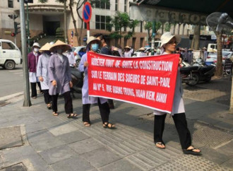 Due comunità di suore vietnamite rischiano di perdere i loro conventi