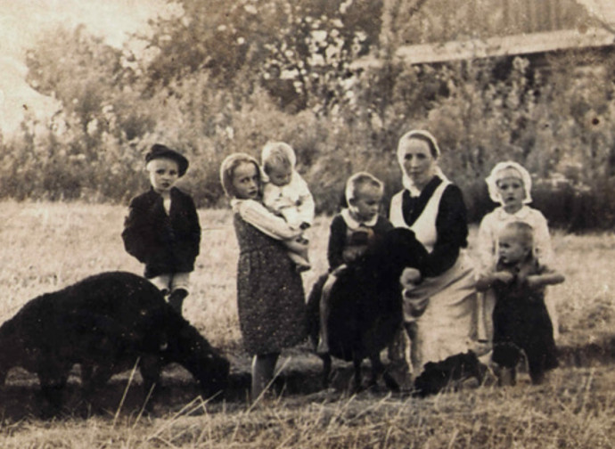 Wiktoria Niemczak Ulma con 5 dei suoi figli